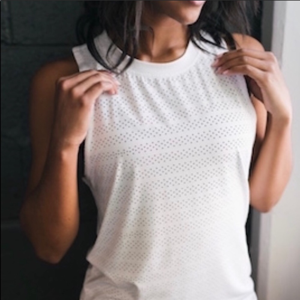 ZYIA Chill Tank